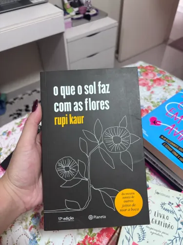 Livro- Oque o sol faz com as flores