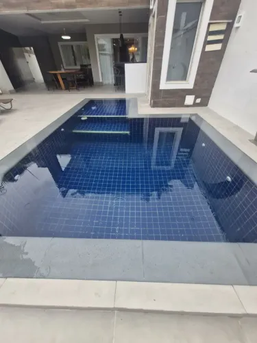 alugo otima casa 5 suites, 490m2 cond Riviera del Sol Recreio