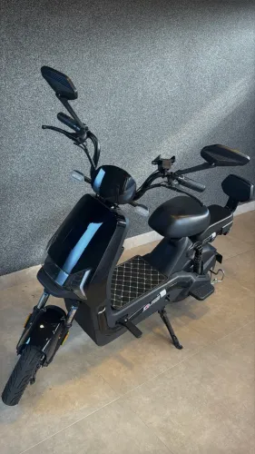 Vendo Scooter modelo Eko 7 duos