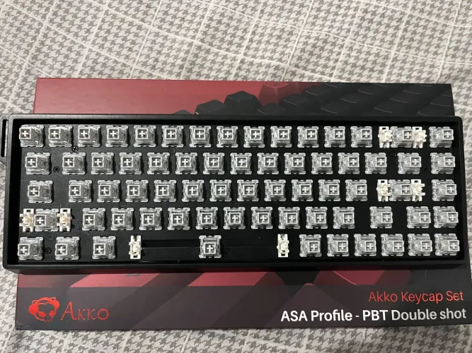 Teclado magnético aula win68he