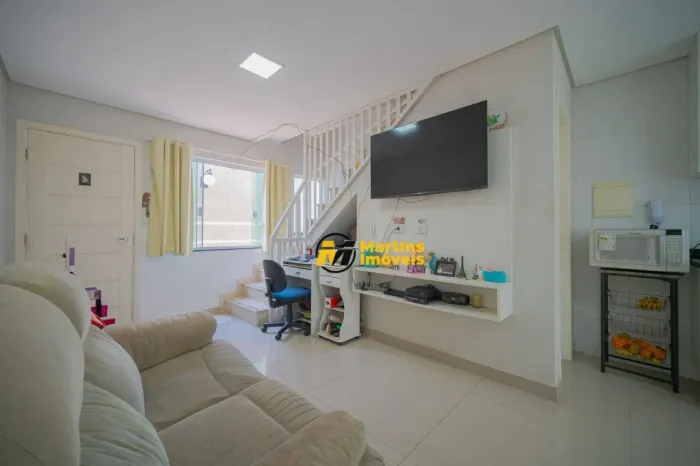 Casa com 2 dormitórios à venda por R$ 395.000 - Quitaúna - Osasco/SP