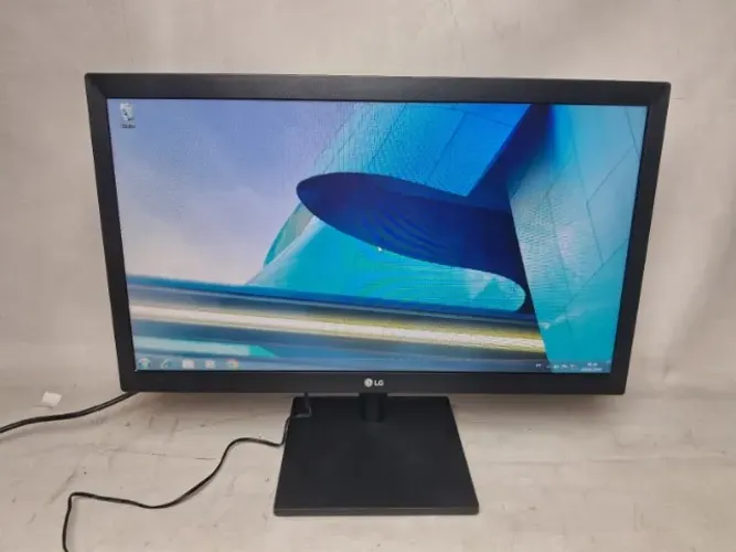 Monitor LG 19.5 LG LED HD 20MK400H-B HDMI - USADO