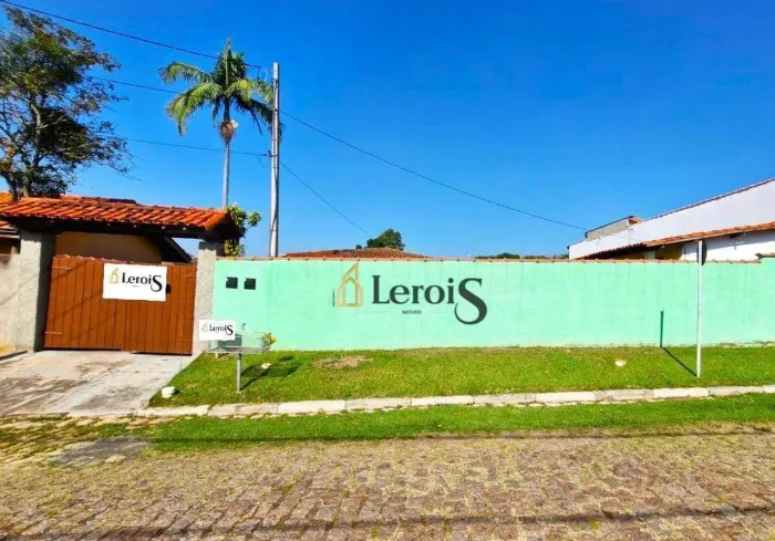 Chácara com 2 dormitórios à venda, 1000 m² por R$ 760.000,00 - Condomínio Santa Inês - Itu