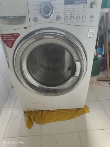 Lava e seca LG 11/7 kg com o motor fazendo muito barulho e não completando o ciclo! 