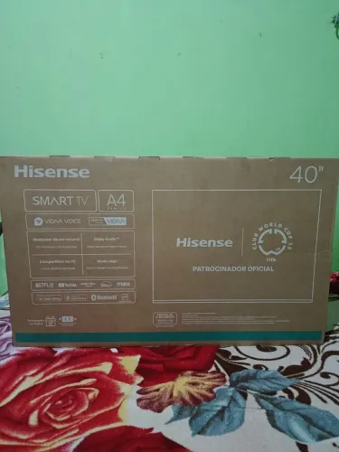 TV 40" Hisense Nova (Lacrada)