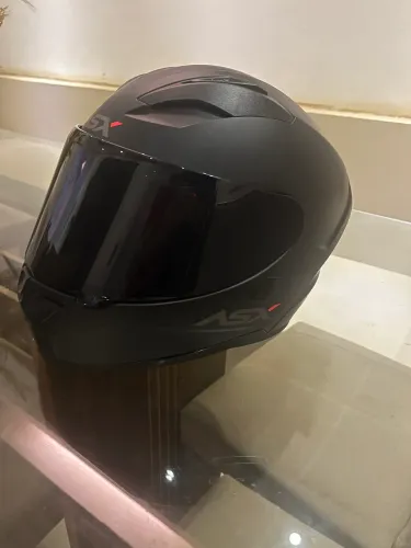 Vendo capacete ASX black novo nunca usado 