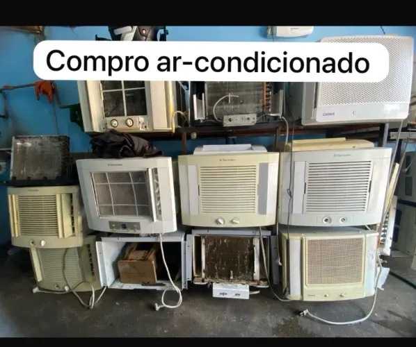 Ar-condicionado velho e queimado 