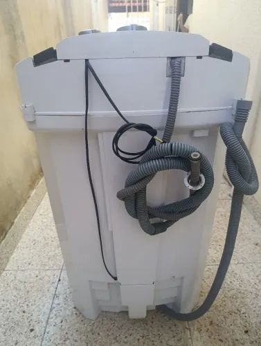 Tanquinho de lavar roupa