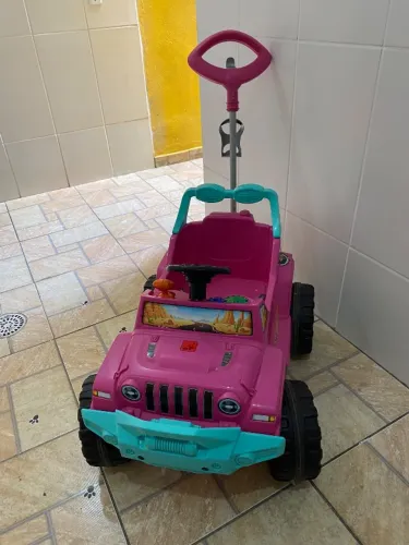 Carrinho de Passeio e Pedal Bandeirantes Banjipe