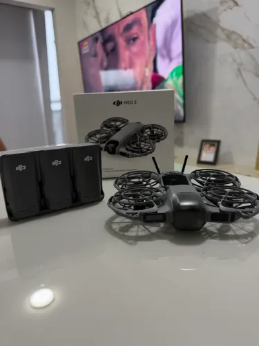 Drone DJI Neo 2 + 3 Baterias