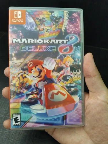Mario Kart 8 Deluxe Nintendo Switch mídia física