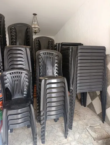 Jogos de Mesas de Plásticos - Pretas ( Só vendo se for tudo )