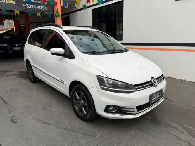 Volkswagen Spacefox Highline 1.6 T.flex 16V 2015