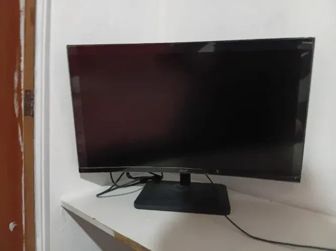 Monitor Gamer Acer 27 LED Full HD Curvo, 165 Hz, 5ms, HDMI e DisplayPort, FreeSync Premium