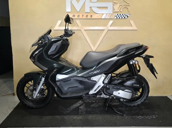 Honda Adv 150 2024