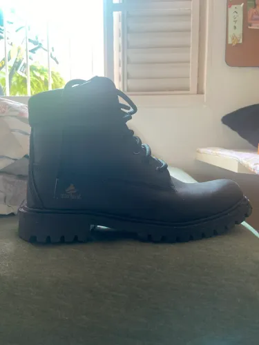 Bota Militar Macboot Cano Alto Lauryn 04 Preto Emborrachado