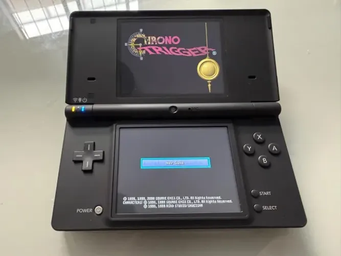 Nintendo DSi Preto - Usado, excelente estado, completo na caixa