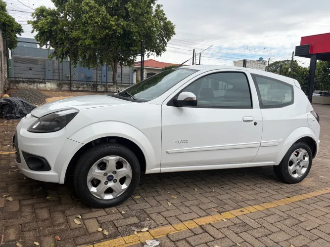 Ford KA 1.0 8v/1.0 8V ST Flex 3P 2013