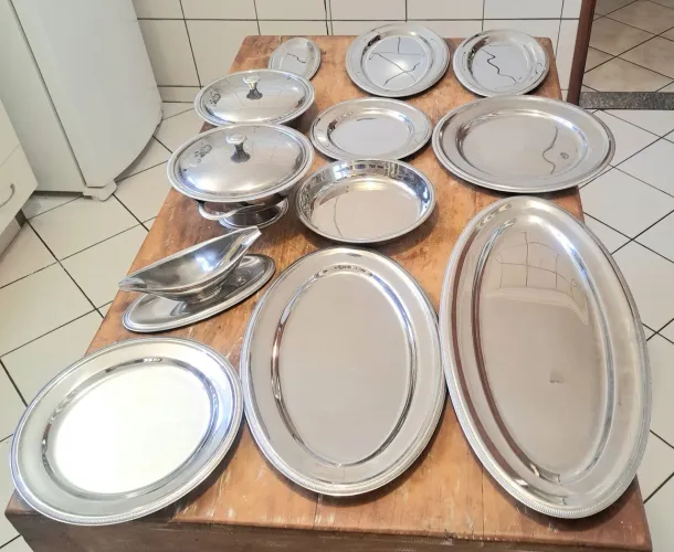 Conjunto de servir da Meridional em aço inox novas !