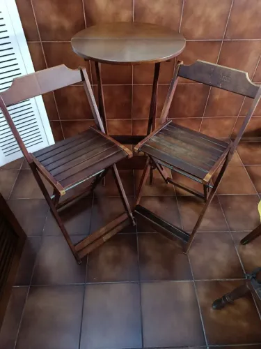 Mesa Bistrô com 2 cadeiras