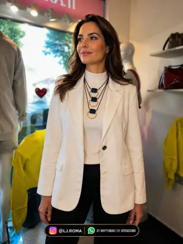 Clube de roupas femininas 