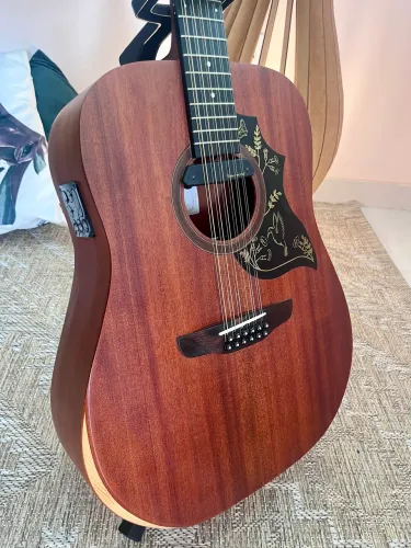 Violão Rozini 12 cordas RX440 (todo maciço) com case
