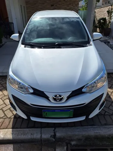 Toyota Yaris XL Sedan 1.5 Flex 16V 4P Aut. 2019