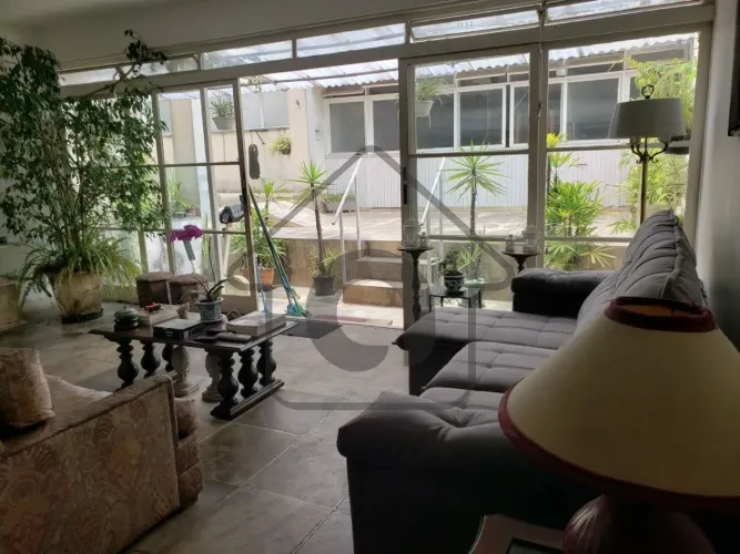 Imperdível apartamento à venda na Consolação, São Paulo-SP: 4 quartos, 3 banheiros, 160m².