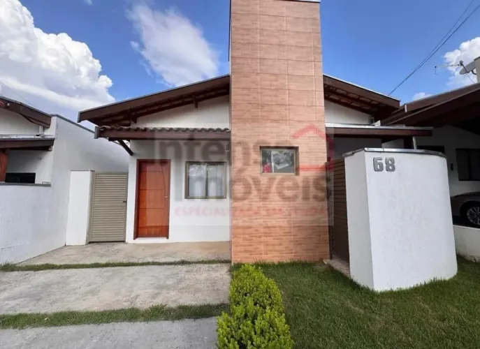 Casa à venda no bairro Barreiro - Taubaté/SP