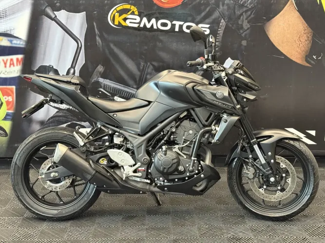 YAMAHA MT-03 321/ ABS 2025 *APENAS 1239 KMS RODADOS