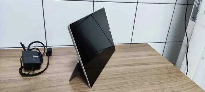 Microsoft Surface Pro 3 I5 4 Gb Ss 128 (leia O Anúncio)