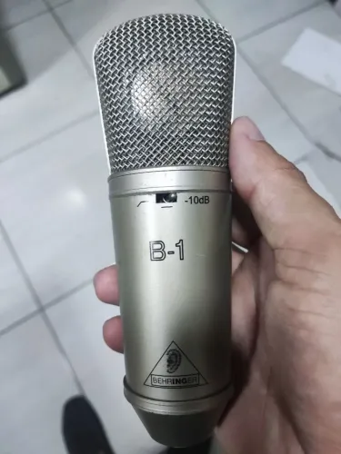Microfone behringer B1