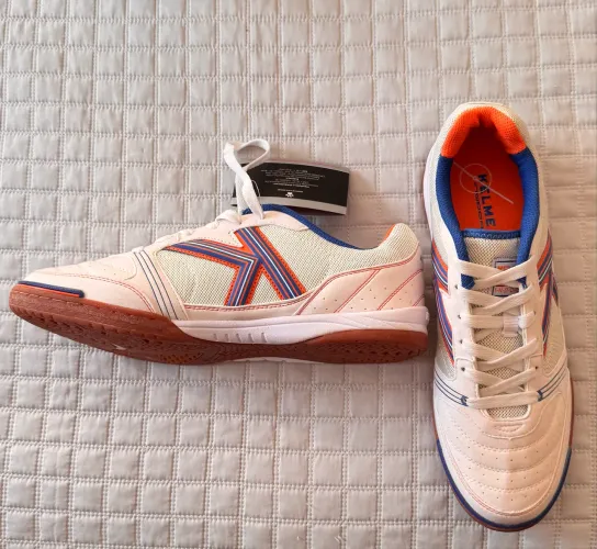 Chuteira Futsal Kelme NOVA