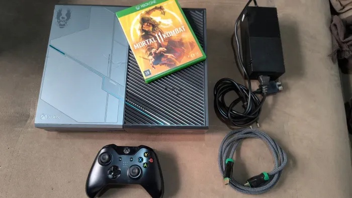 Xbox one Ed. Halo