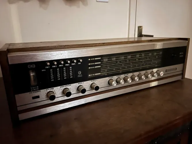 Raridade GRUNDIG RTV 380 Receiver estéreo alemão para Colecionador