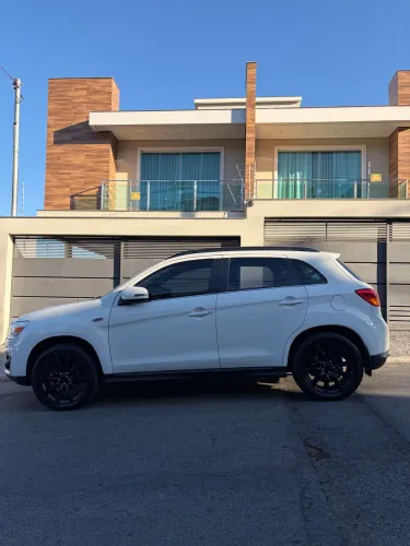 Mitsubishi ASX 2.0 16V 4X4 160cv Aut. 2014