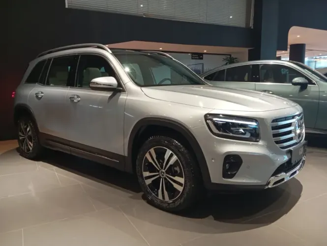 Mercedes-Benz GLB 220 4M AMG Line 2.0 TB Aut. (híb.) 2026