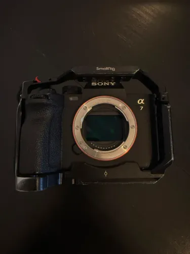 Câmera Sony 7 iv - Muito conservada