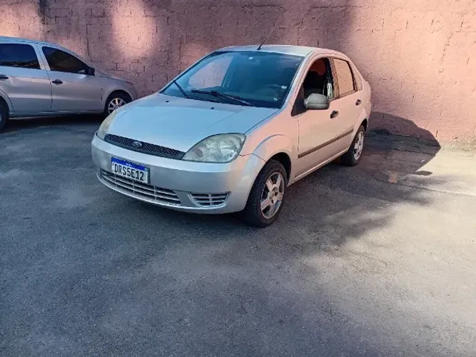 Ford Fiesta Sed. Personnalite 1.0 8V 4P 2006