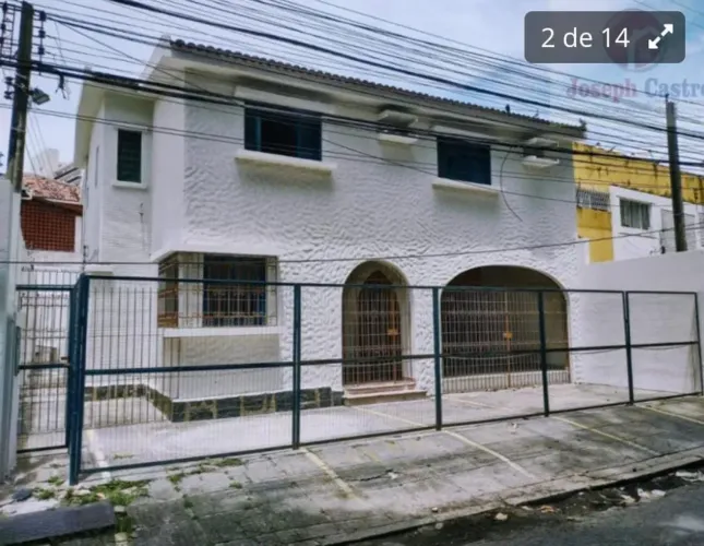 VENDO ÓTIMA CASA COMERCIAL NO BAIRRO DE BOA VISTA / RECIFE