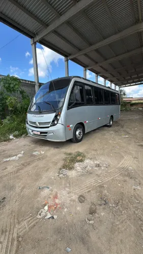 Micro-ônibus Neobus mwm rodoviário