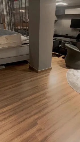 Instalação piso laminado piso de vinílico instalamos porta pronta melhor preço da região