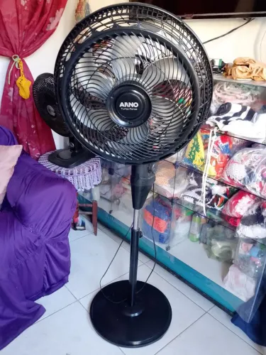 Ventilador Pé Arno 200,00