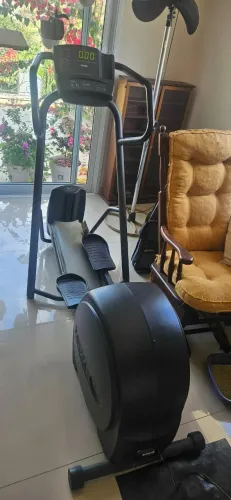 Eliptico PRECOR profissional