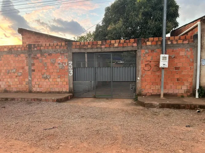 Casa Bairro três Marias.
