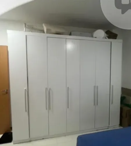 Guarda-roupa casal
