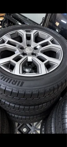 Roda de roda c pneu Jeep renegade
