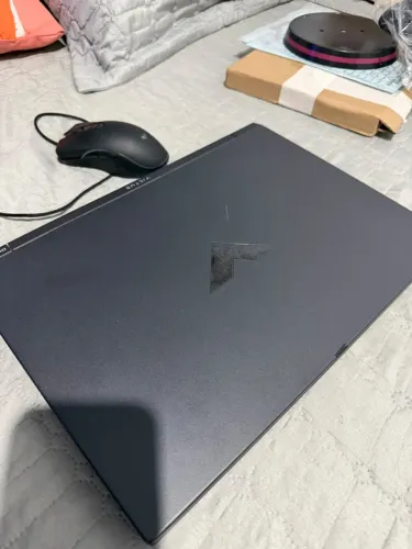 Vende-se notebook 