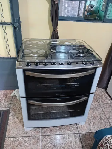 Fogao Electrolux 5 bocas 2 forno com grill