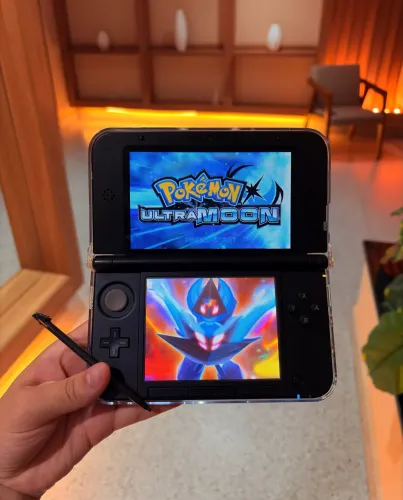 Nintendo 3ds Xl 64 gb + muitos jogos como Pokémon Mario e Zelda